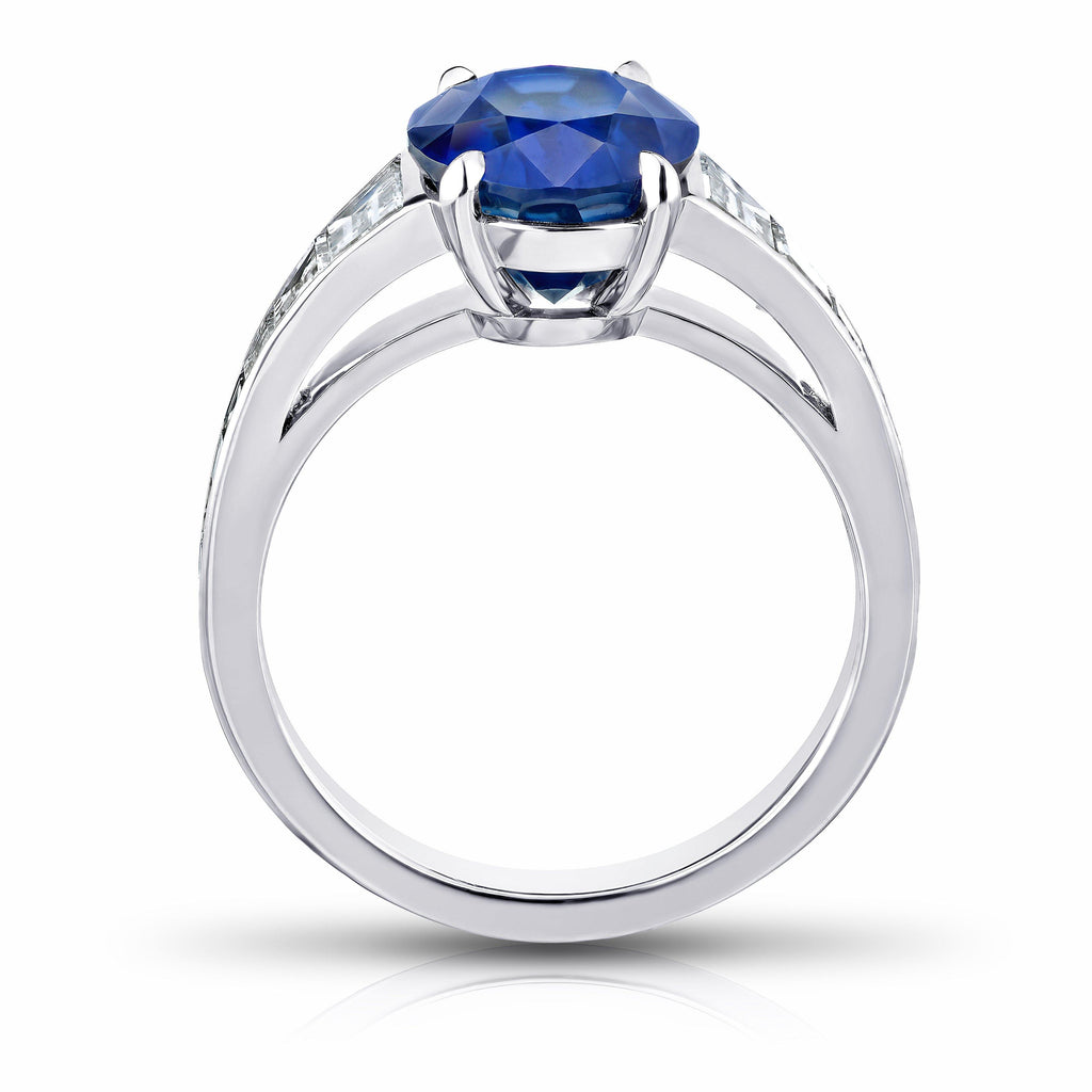 4.91 Carat Oval Blue Sapphire and Diamond ring - David Gross Group