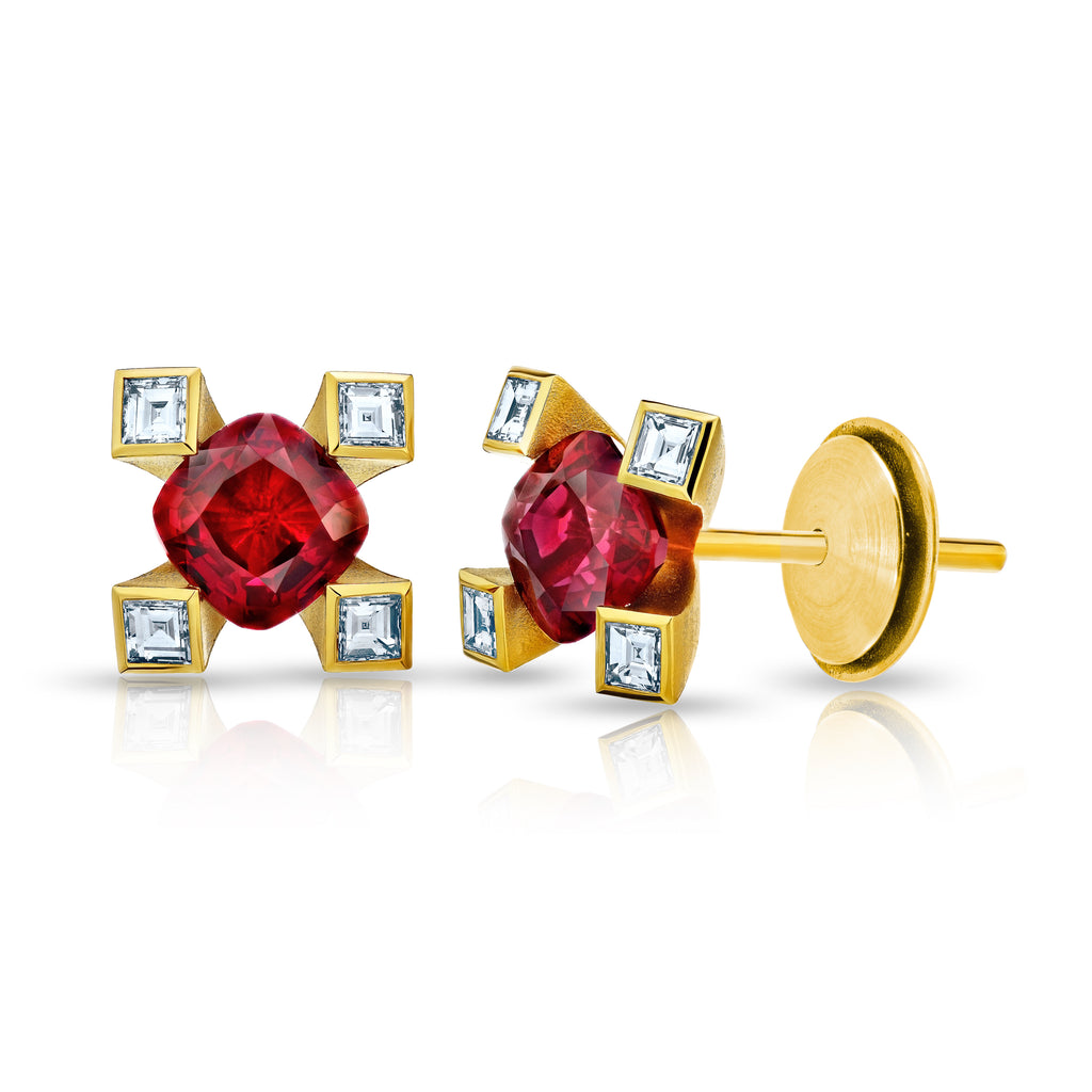 1.12 Carat Cushion Red Ruby in 18k Yellow Gold Earrings